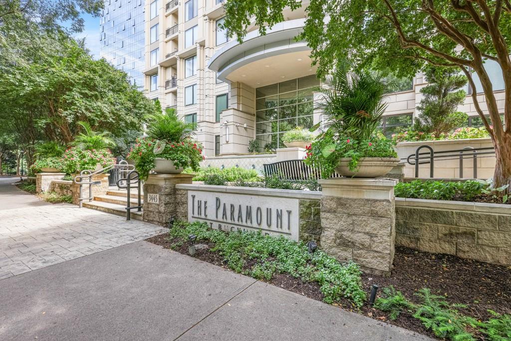 Paramount - Residential