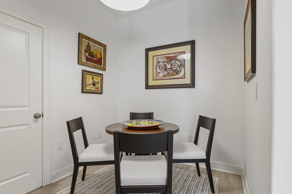 Paramount - Residential