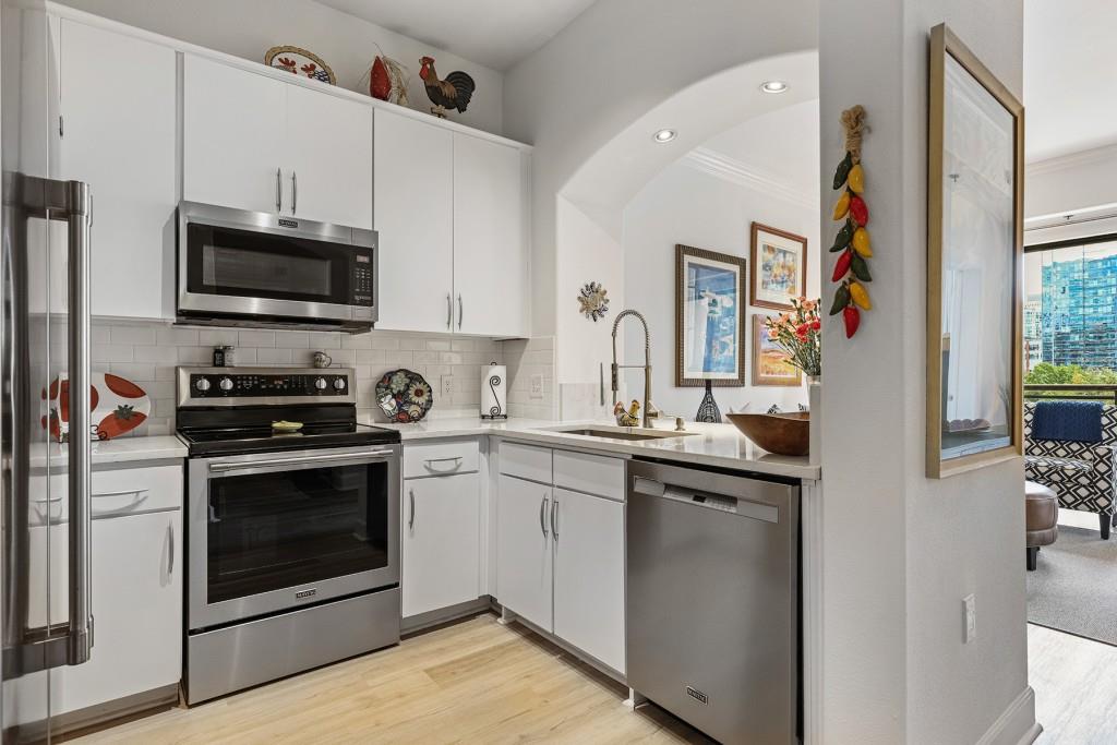 Paramount - Residential