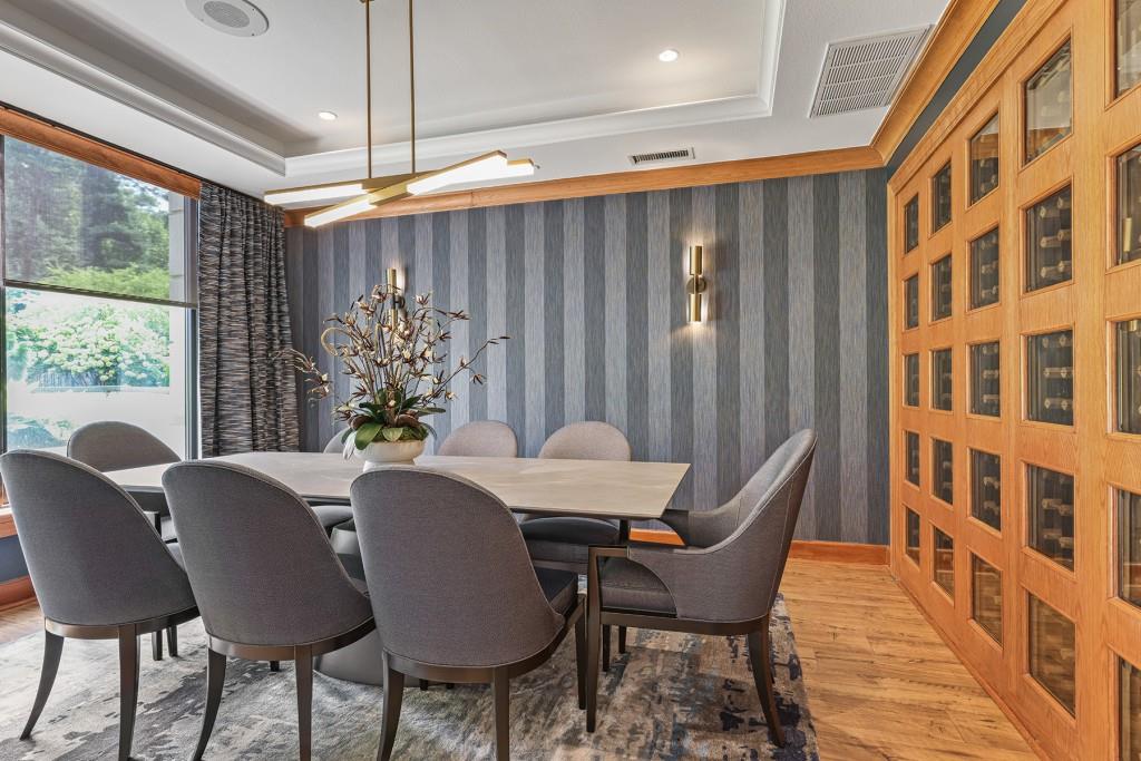 Paramount - Residential
