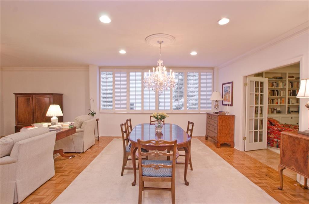 2734 Peachtree Road NW C101