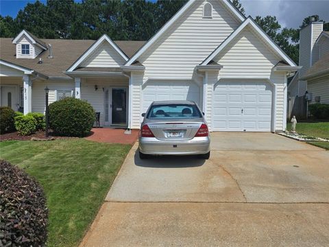 105 Courtyard Lane Newnan GA 30265