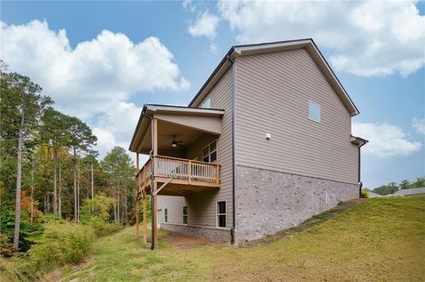 A home in Hoschton