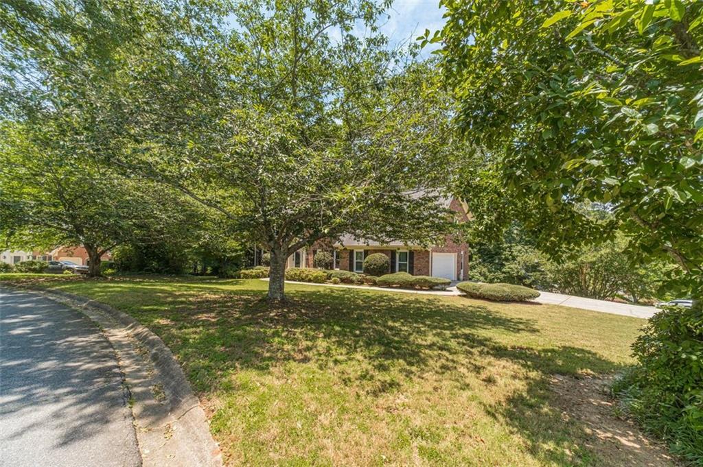 4989 WOODFALL Drive SW