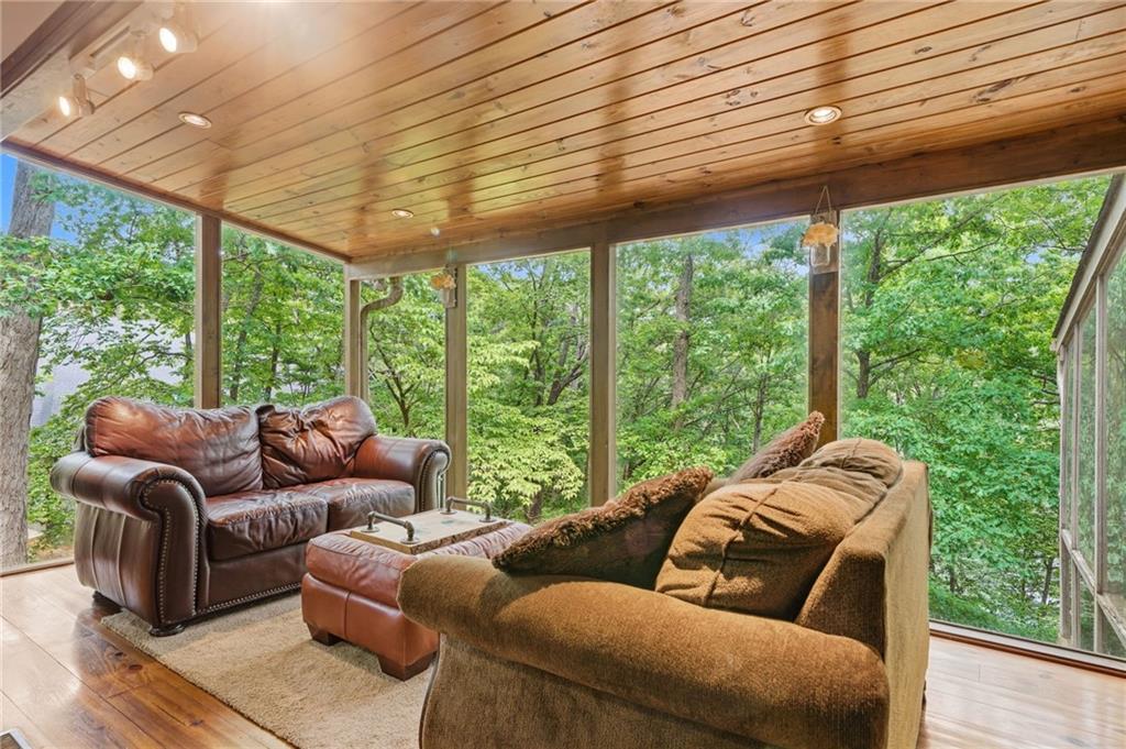 Waleska, Georgia, 30183, United States, 4 Bedrooms Bedrooms, ,3 BathroomsBathrooms,Residential,Active,2045781