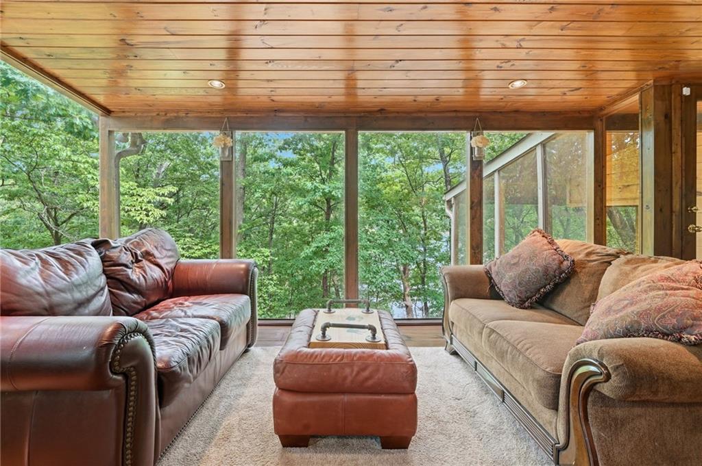 Waleska, Georgia, 30183, United States, 4 Bedrooms Bedrooms, ,3 BathroomsBathrooms,Residential,Active,2045781