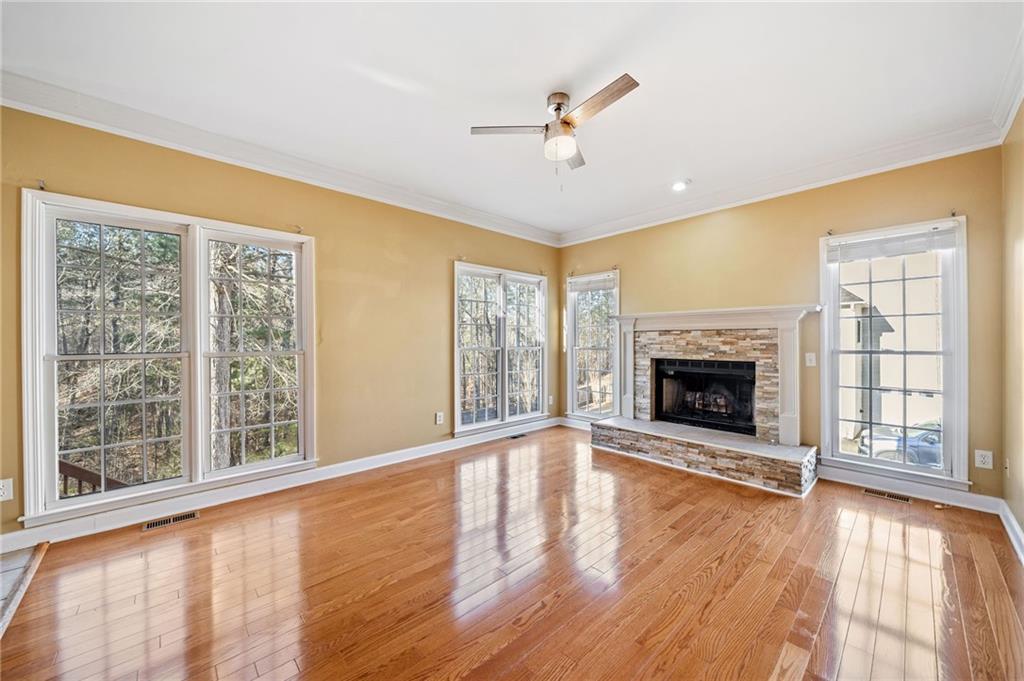 1039 Ashfern Walk, Woodstock, Georgia image 8