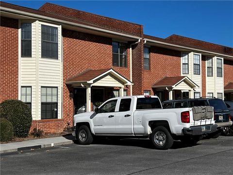 A home in Calhoun