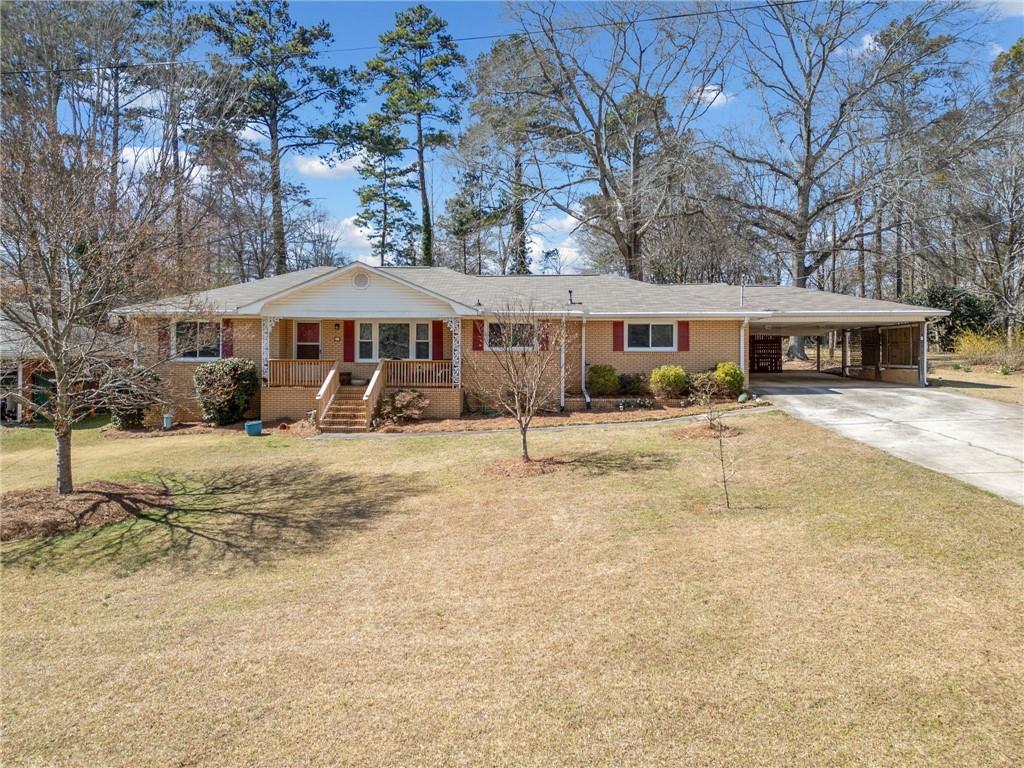 210 W Greenwood Drive, Carrollton, Georgia image 1