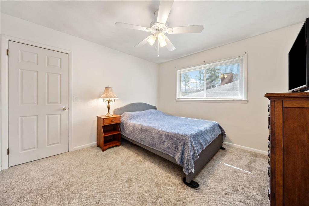 210 W Greenwood Drive, Carrollton, Georgia image 25