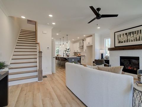 1996 Deco Drive Kennesaw GA 30144