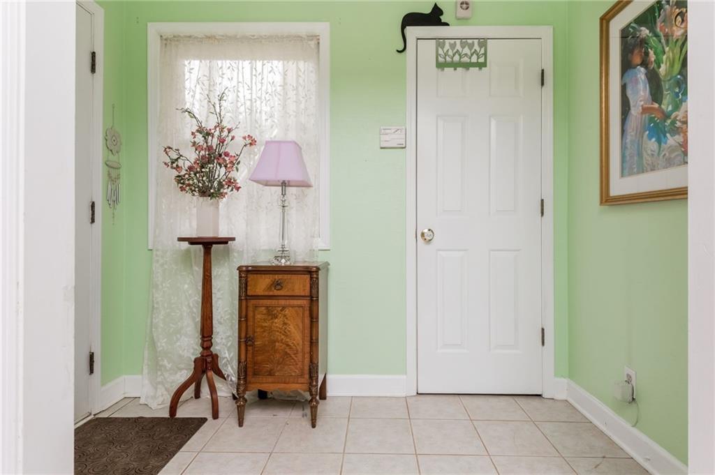 806 Lismore, Smyrna, Georgia image 7