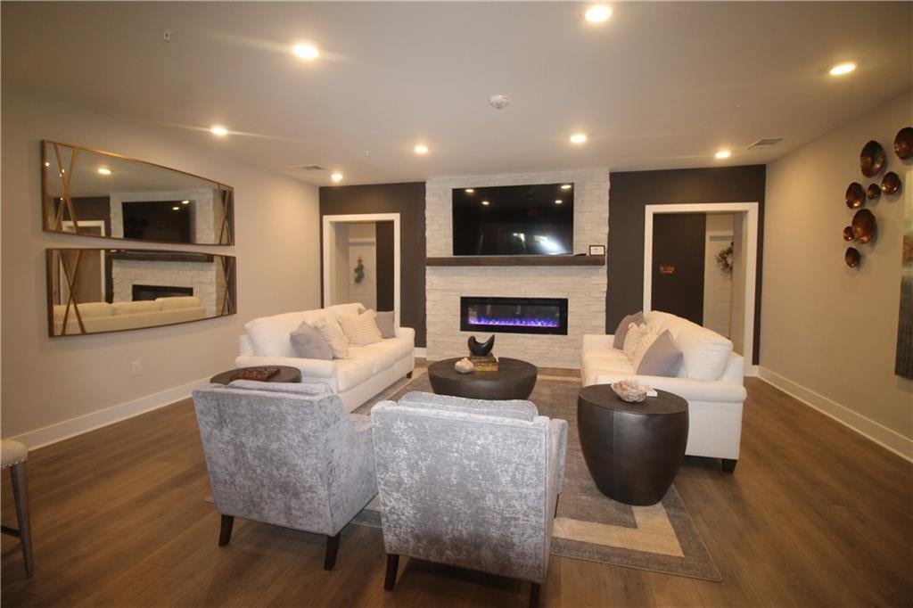 3211 Orwell Way 4203
