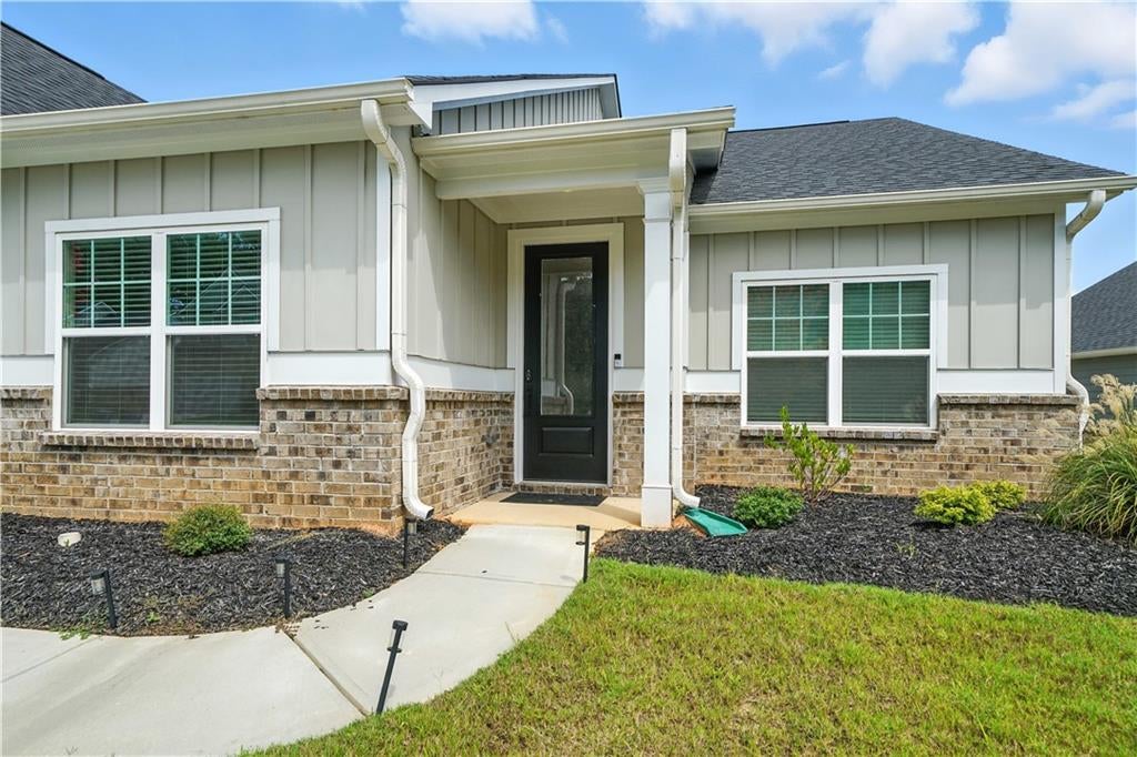 3894 Saddle Bag Court