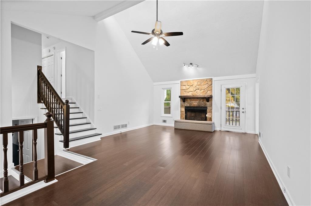 4813 Highpoint Drive NE