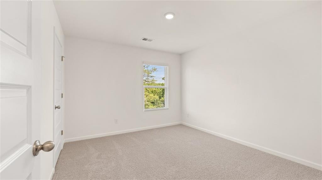 271 Kennelsman Drive, Griffin, Georgia image 12