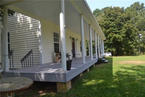 A home in Powder Springs