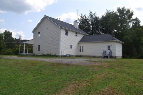 A home in Powder Springs