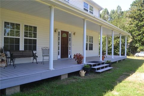 A home in Powder Springs