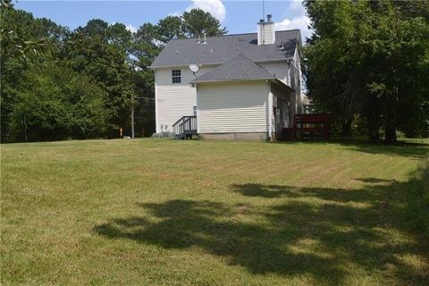 A home in Powder Springs