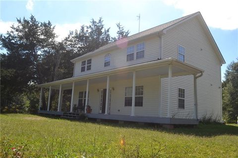 A home in Powder Springs