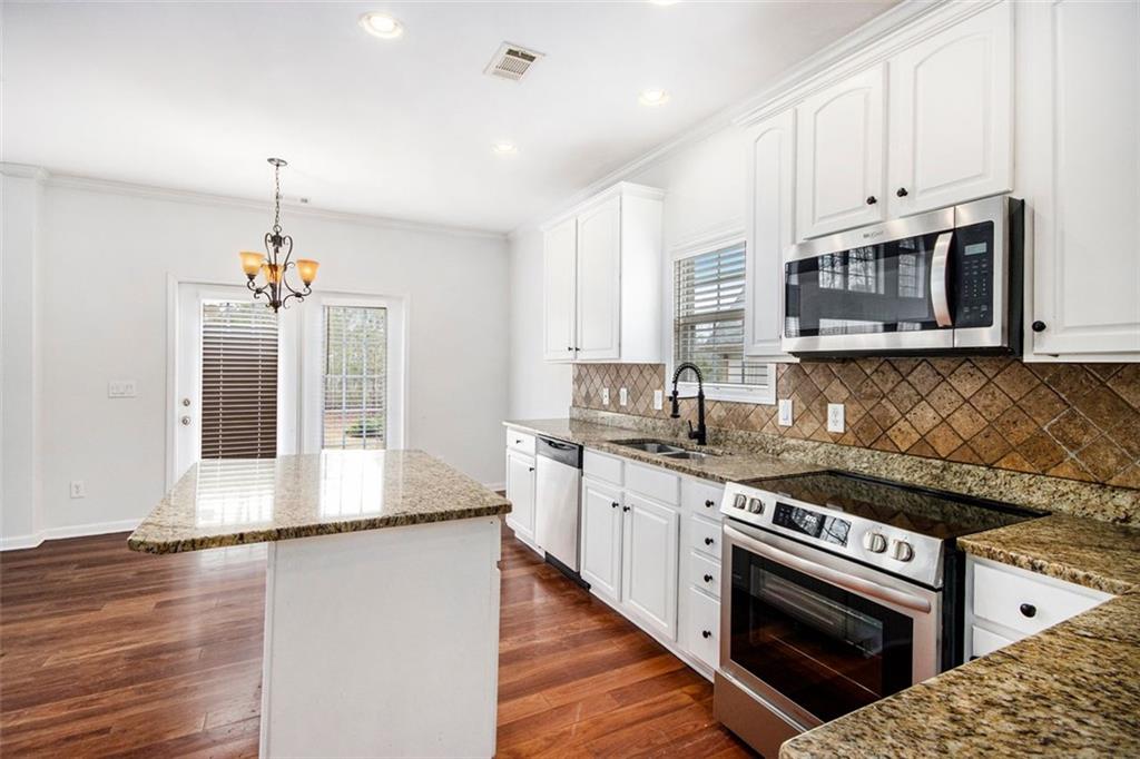 5658 Greensage Drive, Atlanta, Georgia image 12