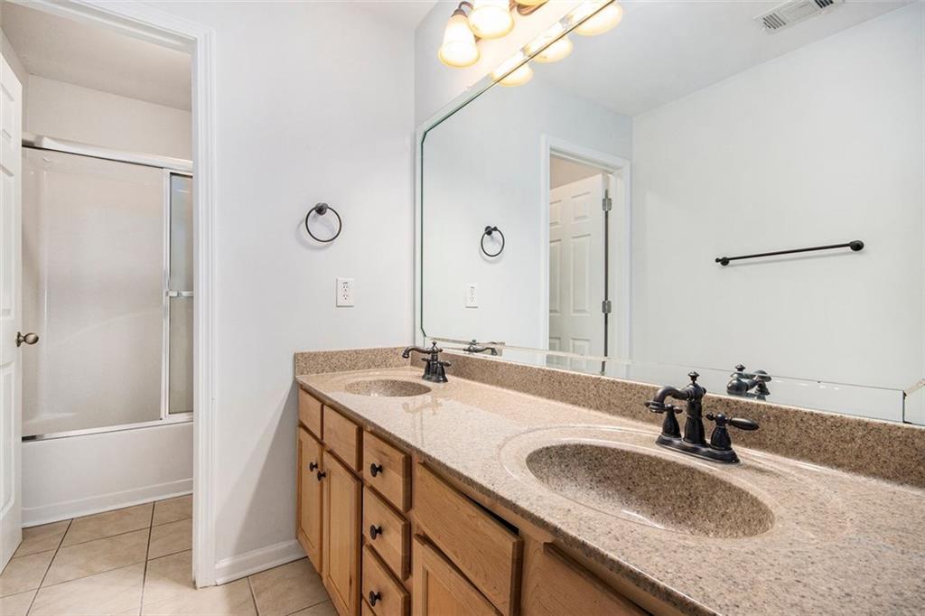 5658 Greensage Drive, Atlanta, Georgia image 22