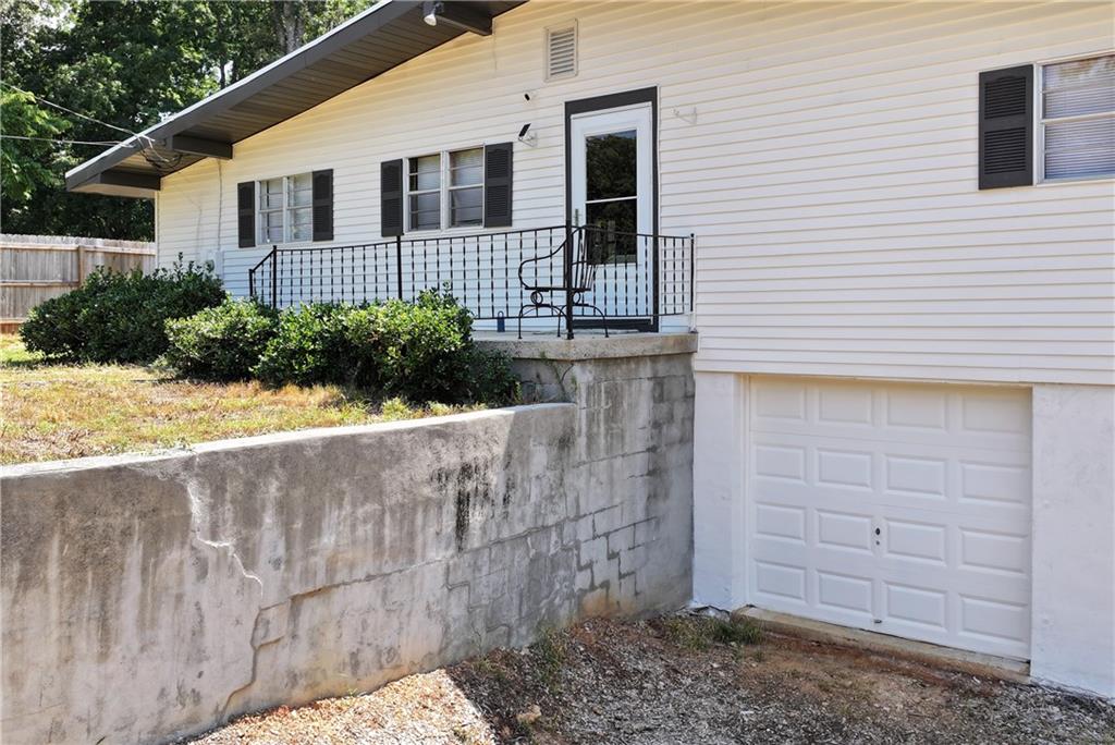 5981 Warpath Road