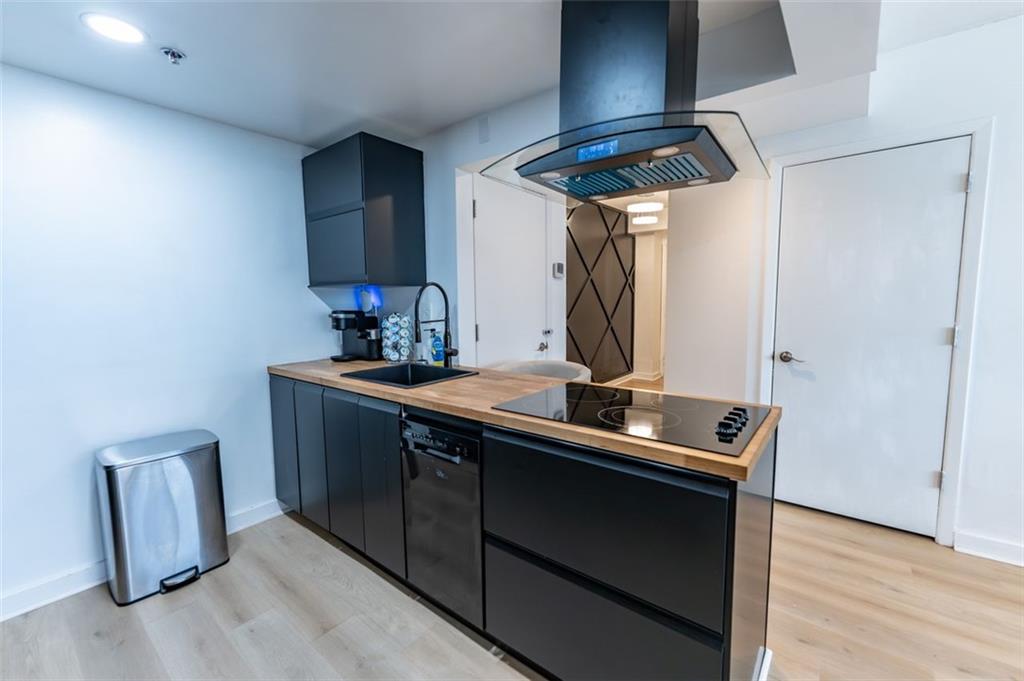 1280 W Peachtree St NW 2912