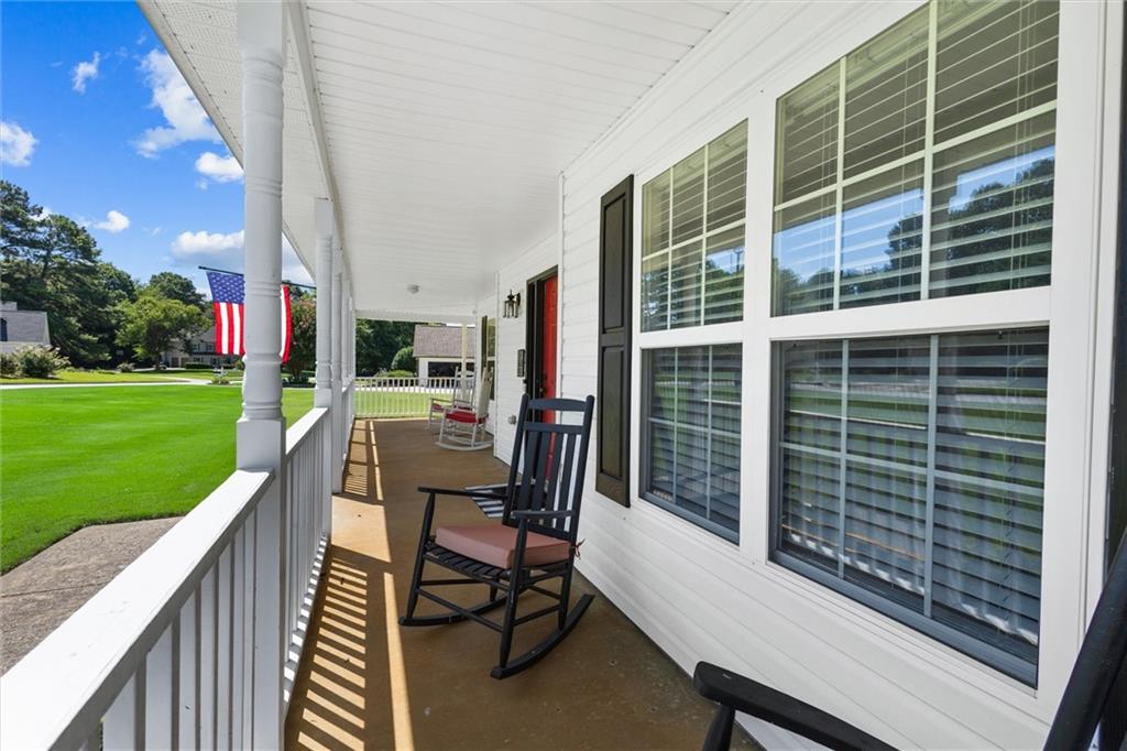 1660 Burnt Oak Way