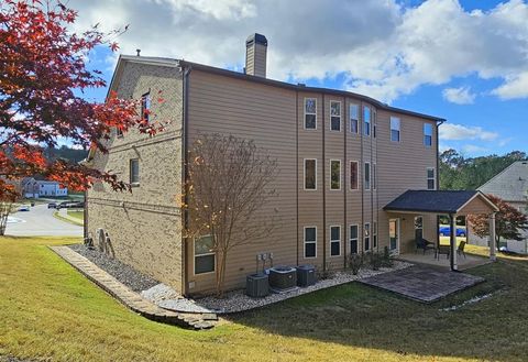 A home in Ellenwood