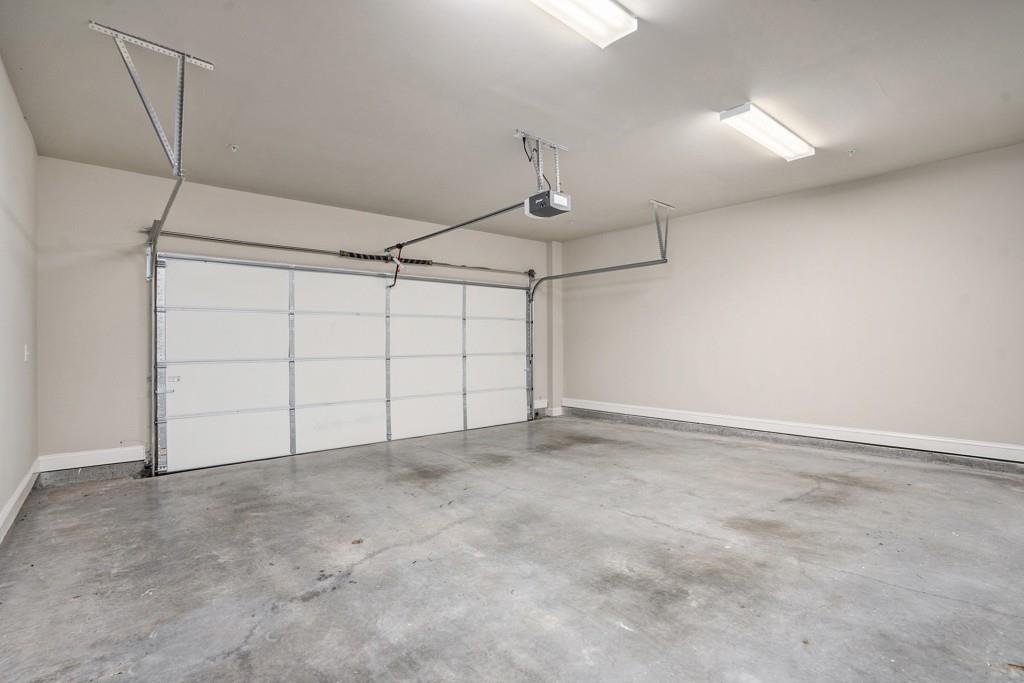 Laurel Gate Townhomes - Residential Lease