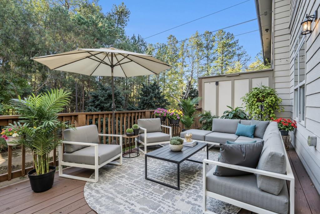 Laurel Gate Townhomes - Residential Lease