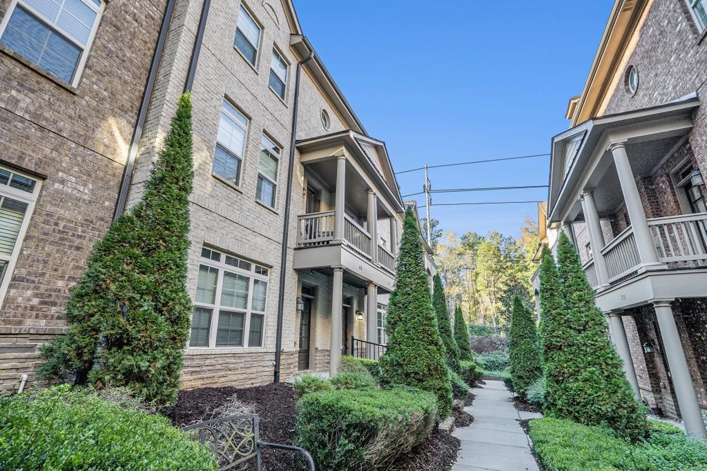 Laurel Gate Townhomes - Residential Lease