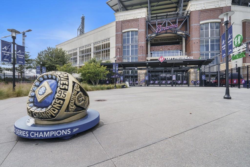 Laurel Gate Townhomes - Residential Lease