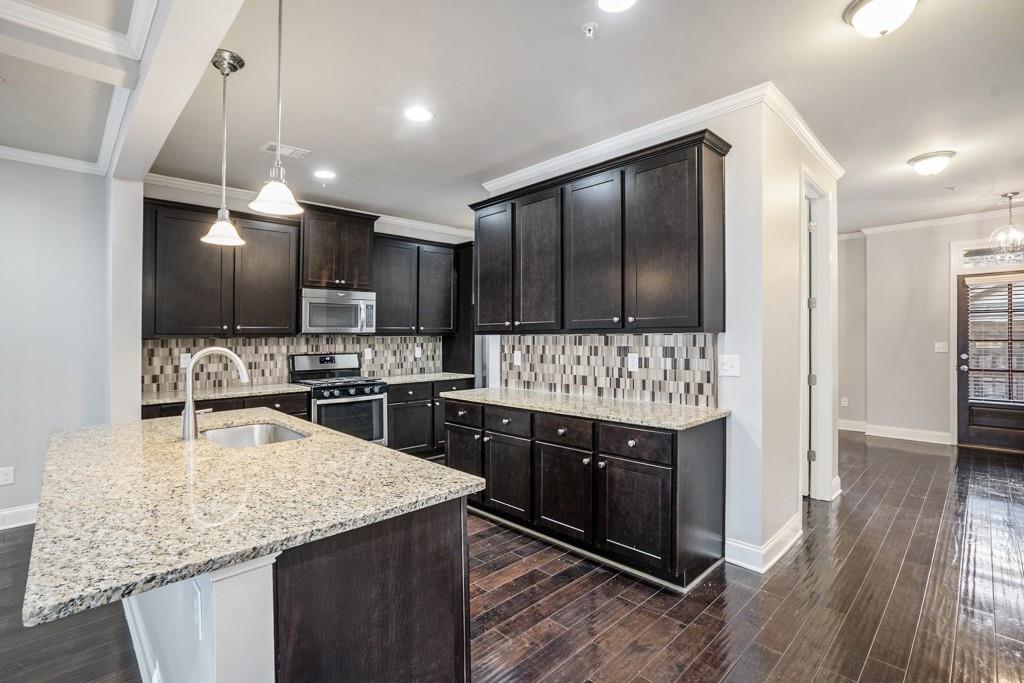 Laurel Gate Townhomes - Residential Lease