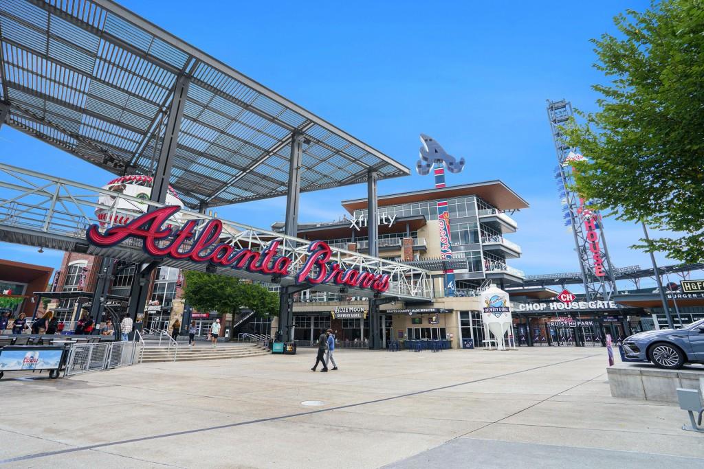 Laurel Gate Townhomes - Residential Lease