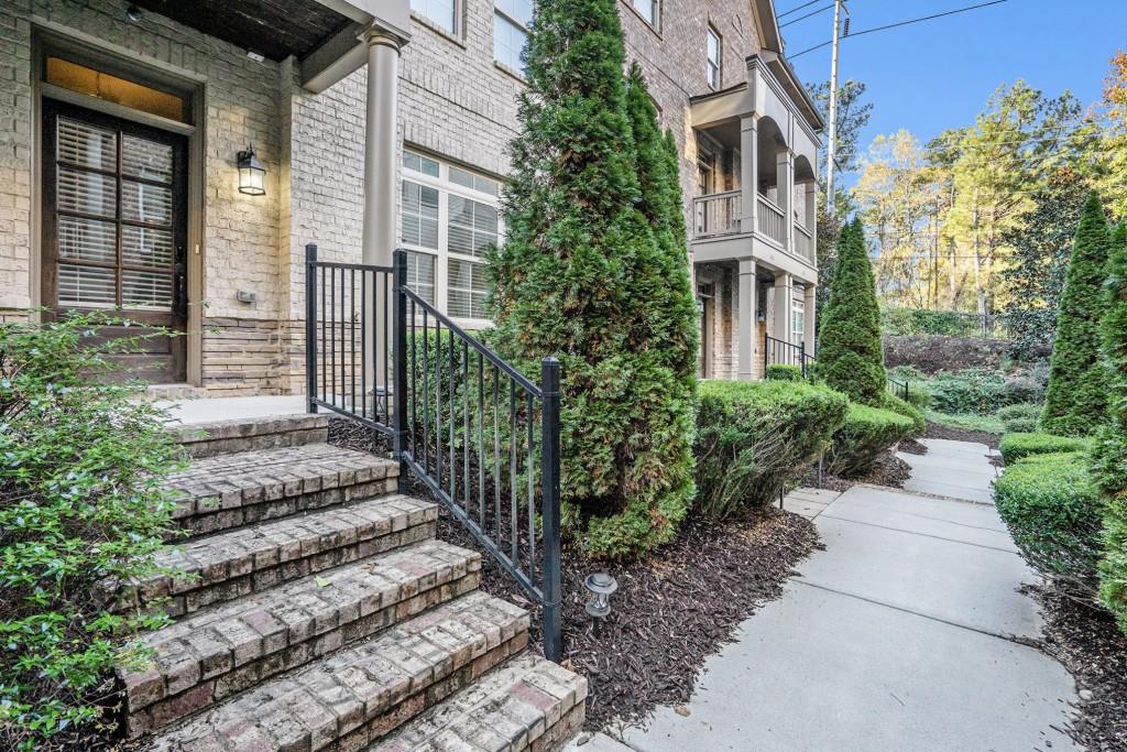 Laurel Gate Townhomes - Residential Lease