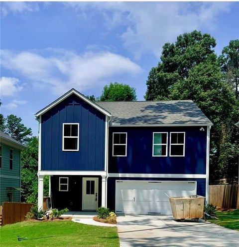 Homes For Sale - 1100 Wedgewood Drive<br/> Atlanta, GA 30318