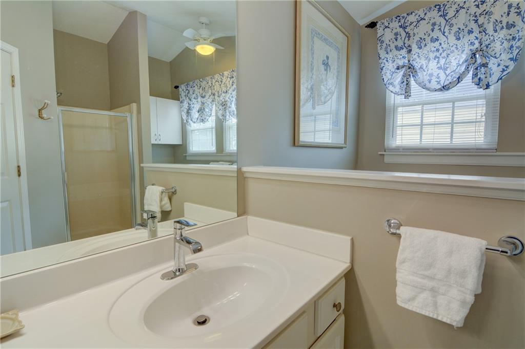 3381 Grovewood Lane, Duluth, Georgia image 34