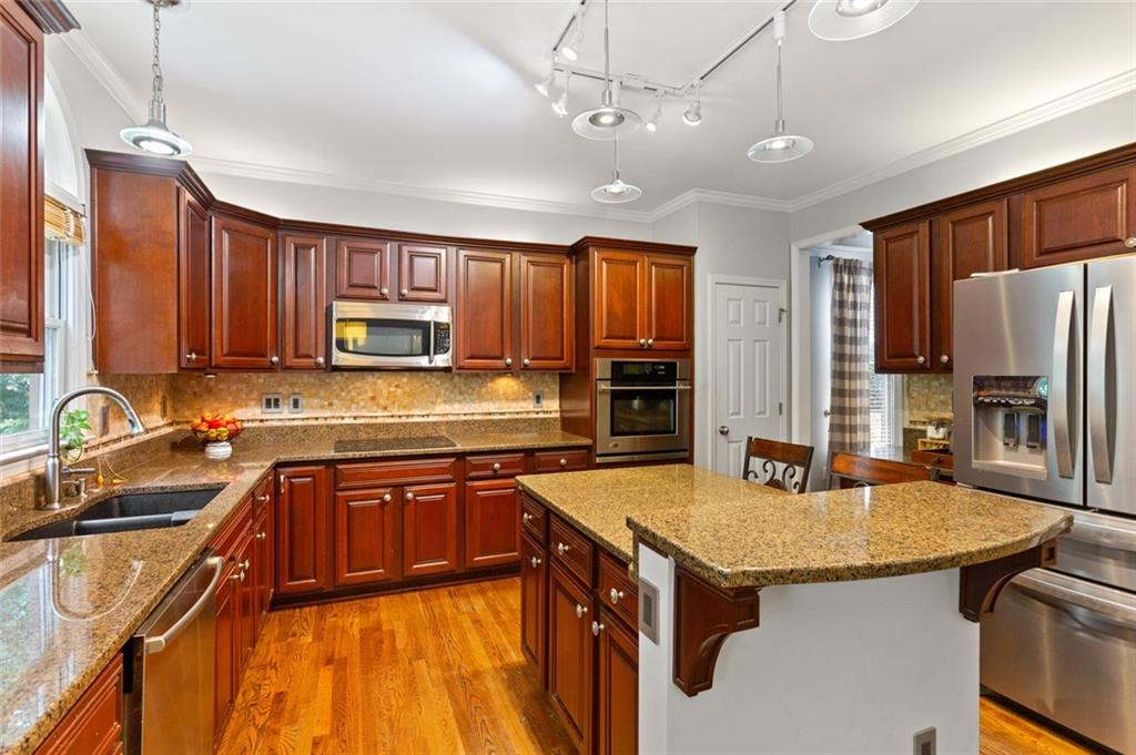 1958 Tristan Drive SE