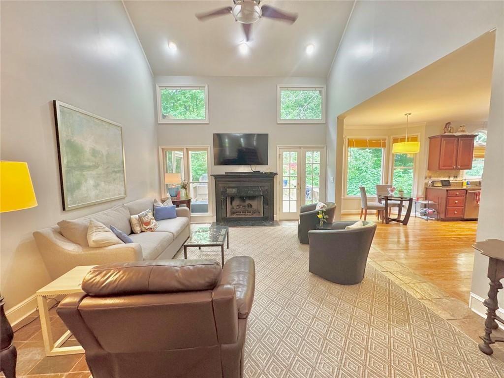 1958 Tristan Drive SE
