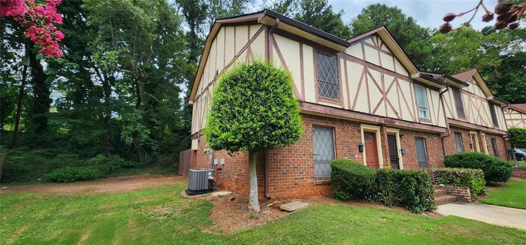 Discover the potential in this charming 2-bedroom, 1.5-bath corner unit located in a quiet, gated community. This well priced condo is perfect for buyers looking to add their personal touch and create their ideal home. Enjoy the privacy and natural light of a corner location, plus the added security and peace of mind that comes with gated living. Whether you're a first-time buyer or investor, this is a fantastic opportunity you don’t want to miss!