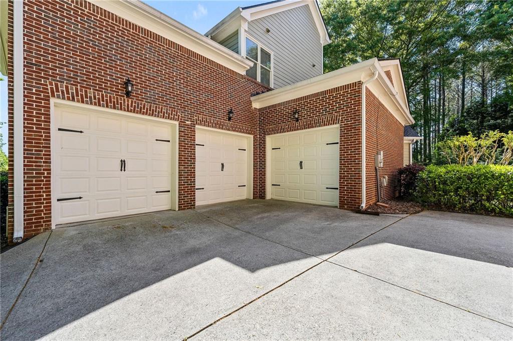 4862 Tarry Post Lane, Suwanee, Georgia image 4
