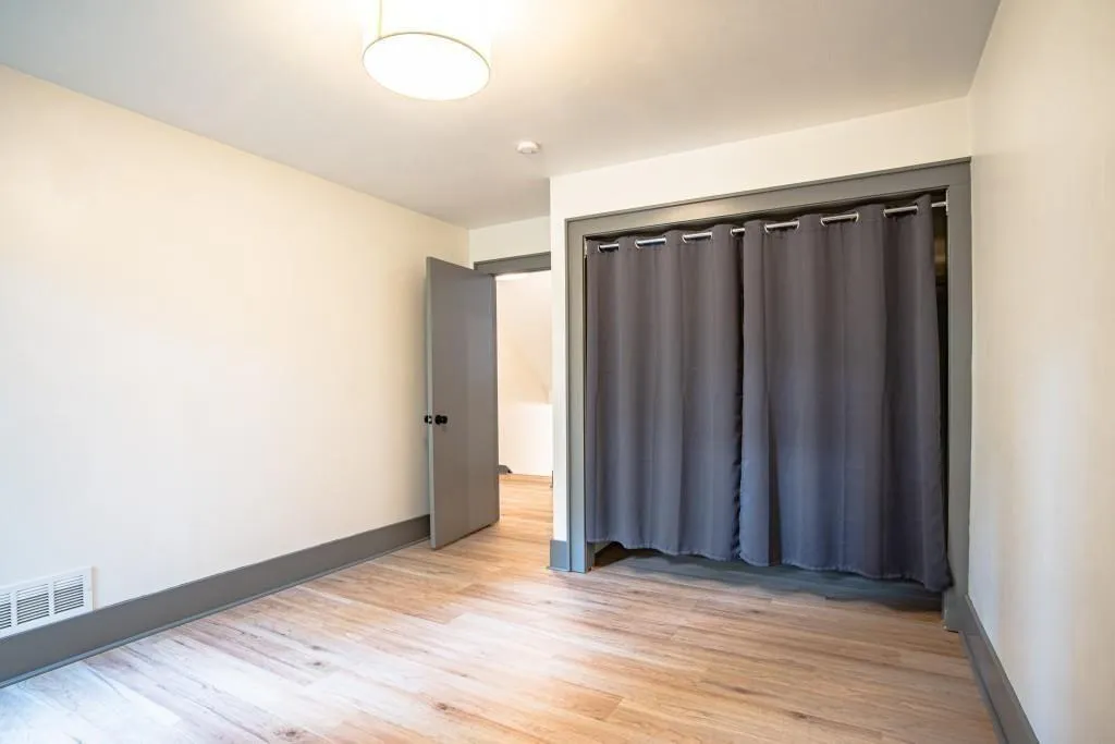 Roswell, Georgia 30076, United States, 4 Bedrooms Bedrooms, ,3 BathroomsBathrooms,Residential,Active,249956