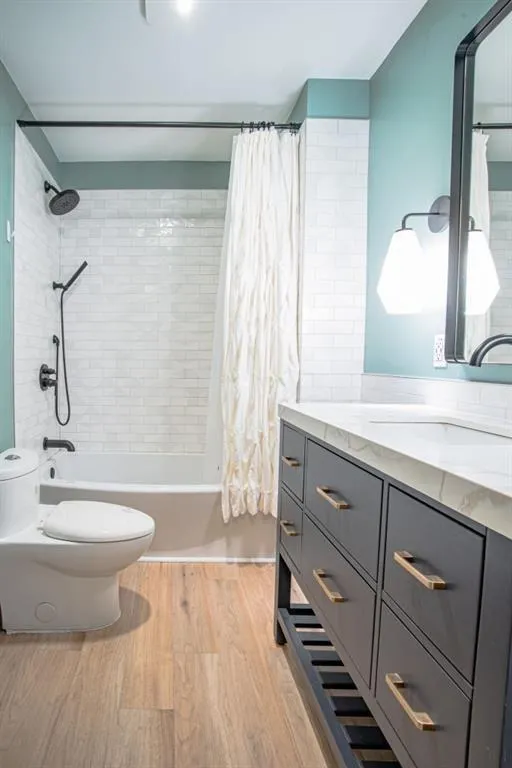 Roswell, Georgia 30076, United States, 4 Bedrooms Bedrooms, ,3 BathroomsBathrooms,Residential,Active,249956