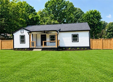 Homes For Sale - 1948 Benson Avenue<br/> Cobb County, Smyrna, GA 30080
