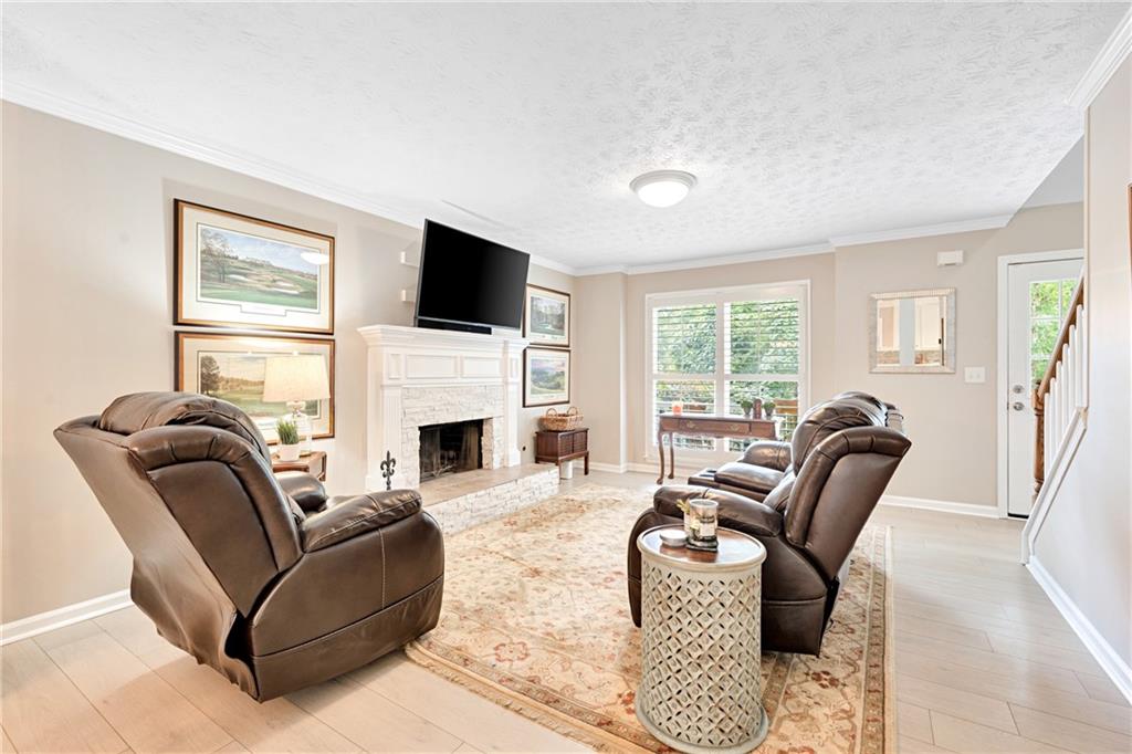 Lanier Country Club Estates - Residential