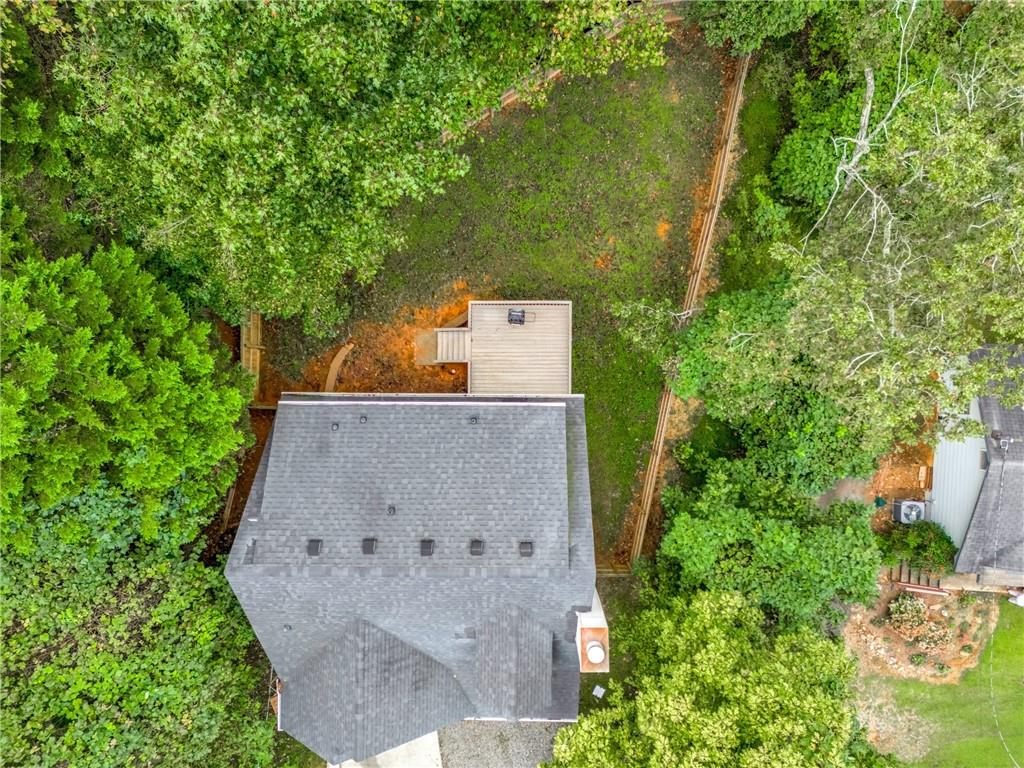 Lanier Country Club Estates - Residential