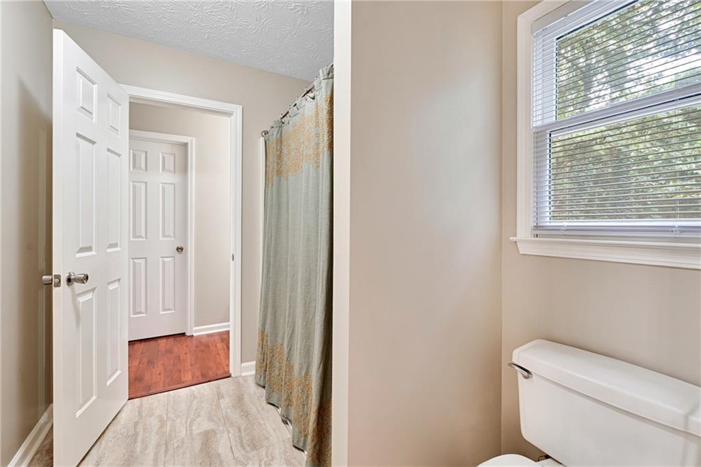 Lanier Country Club Estates - Residential